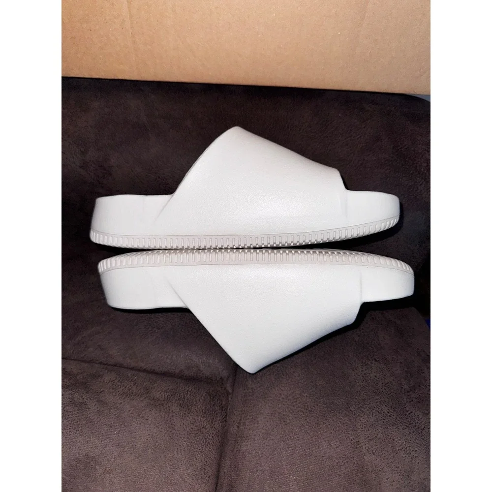 Nike calm slide
